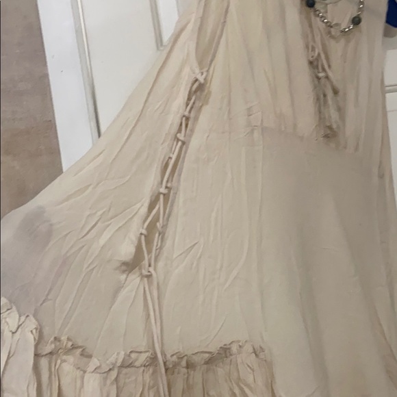 She & sky dress - Picture 3 of 3